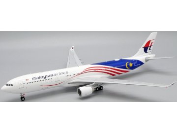 43987 jc wings xx20085 airbus a330 300 malaysia airlines negaraku livery 9m mtj x4f 195863 0