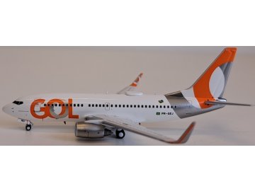 panda model hk24 002 boeing 737 700 gol pr gej xe7 202922 0