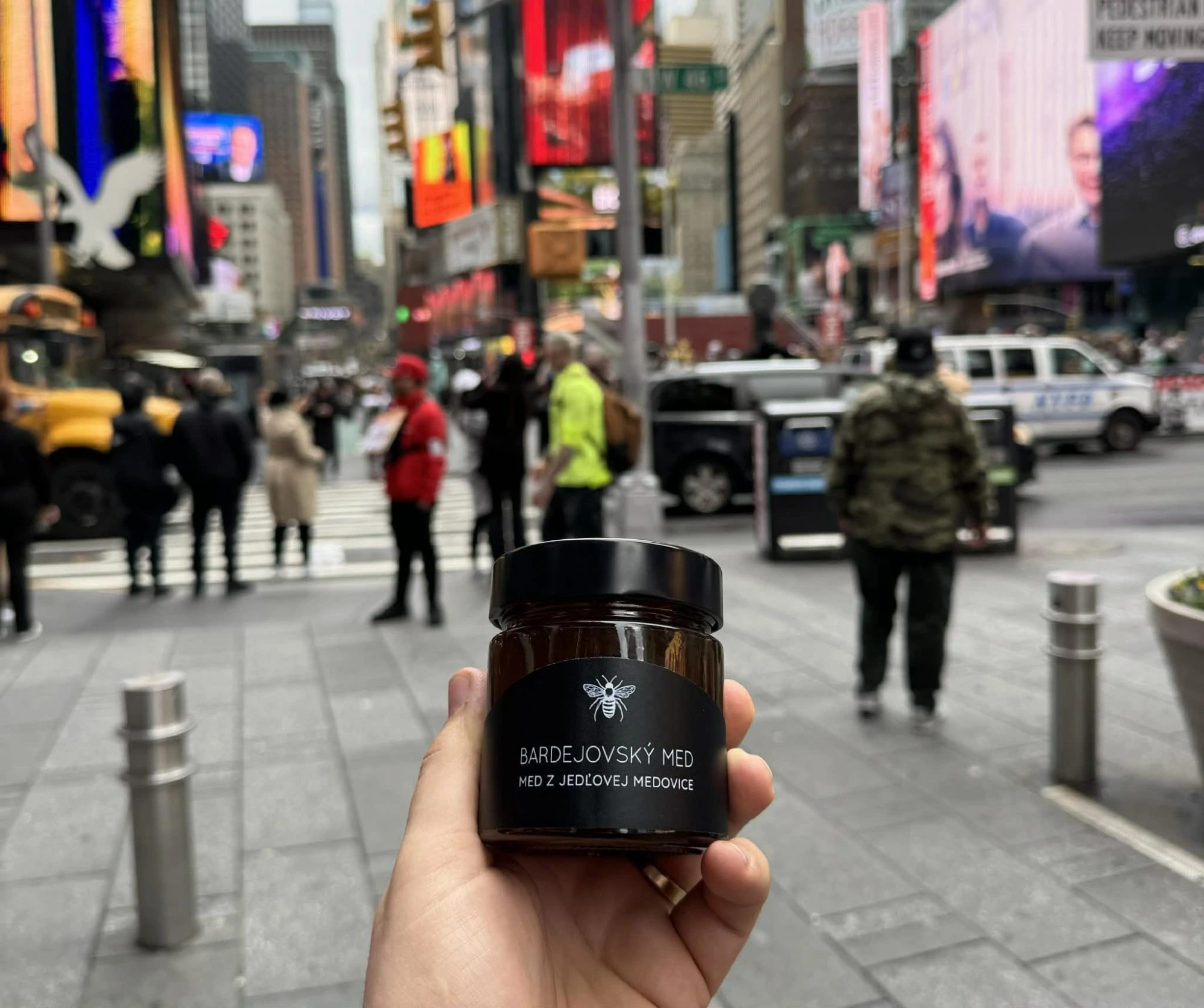 Ako cestujú produkty VOLANSKY HONEY naprieč kontinentmi: Slovenský med vo svete