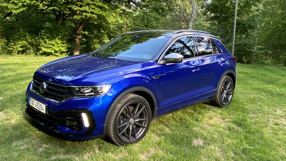 Volkswagen T-Roc ve videu