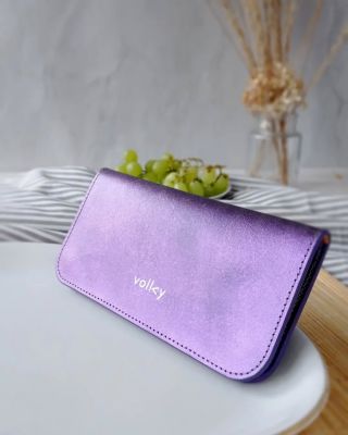 Nejoblíbenější barva loňského roku na mém eshopu byla tahle fialka💜 Ani se nedivím. Nemůžu se na ni vynadívat☺️ Jen si už...