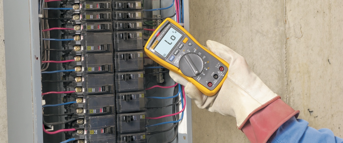 fluke 117 - 1200x500