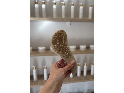 8b593530 06ce 4724 a631 2fb3111e7546