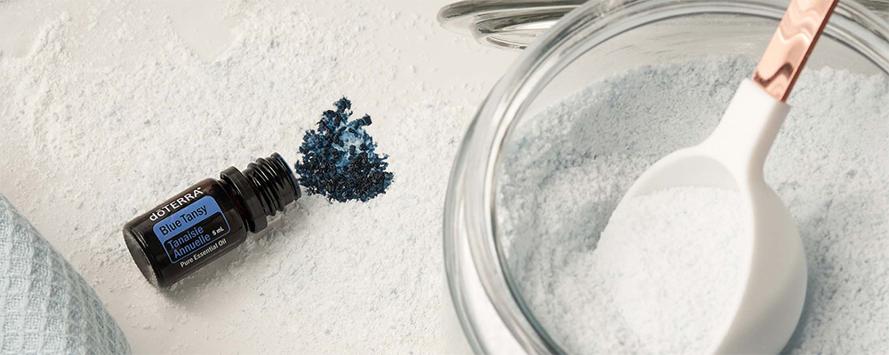 Doterra Deep Blue és kék varádics (Blue Tansy) különbségei