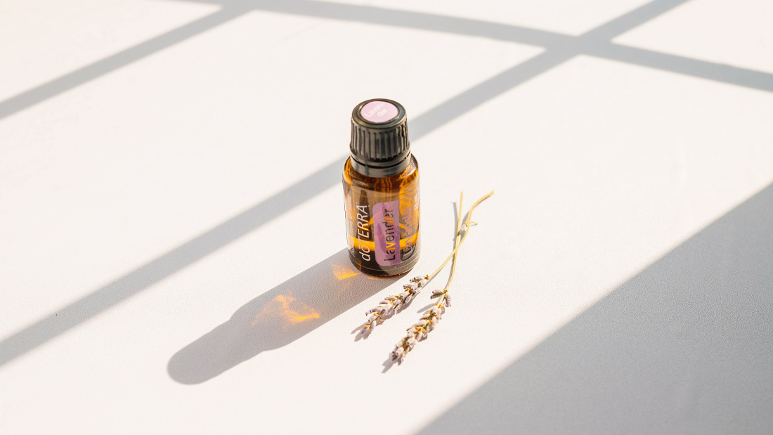 A Doterra levendula (Lavender) olaj felhasználási módjai és előnyei