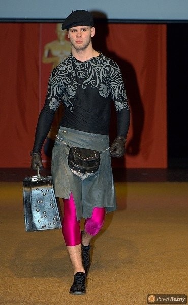 Jak se z modela vousáč stal