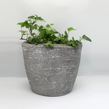 Šedý obal na květináč