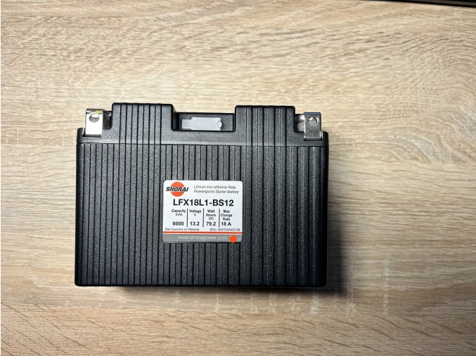 Poškozený obal SHORAI lithium baterie LFX18L1-BS12 LifePO4