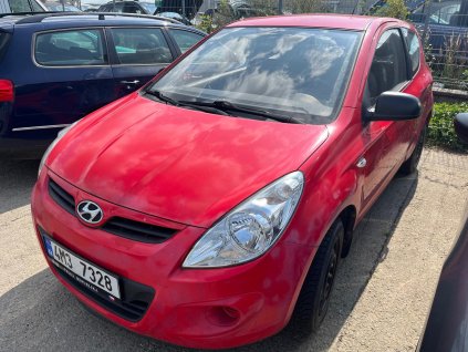 Hyundai i20 hatchback 1.2i 57kw G4LA  červená