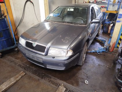 Škoda Octavia lift 2.0i 85kw AZJ  šedá