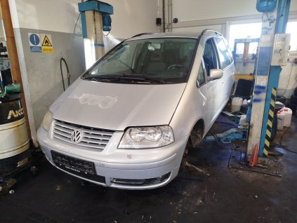 Volkswagen SHARAN 1.9tdi 85kw AUY  šedá