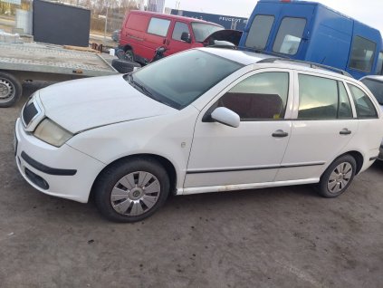 240083 fabia 1