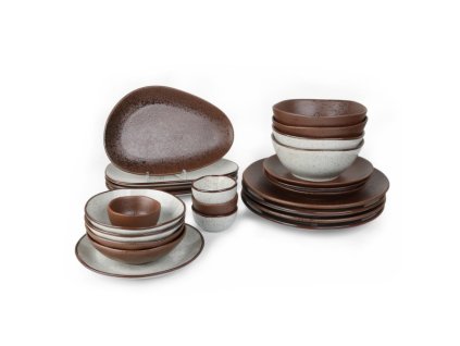 sada barevneho porcelánu