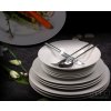 sada bylich porcelanovych taliru
