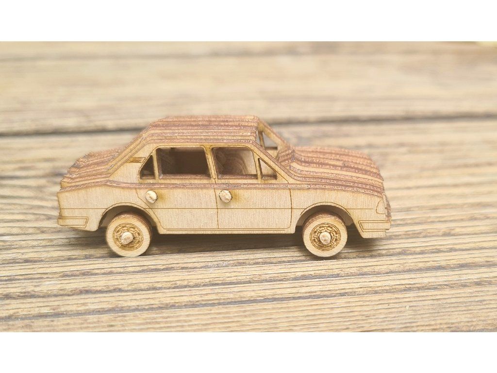 Škoda 120 1:64 – dřevěná stavebnice