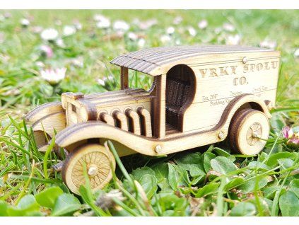 Dřevěná stavebnice Retro C-Cab Phaeton s vlastním nápisem 1:64