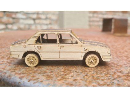 Dřevěná stavebnice Škoda 120 1:43