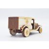 Retro sanitky C-Cab Phaeton 1:64 – sestavený dřevěný model