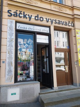 Stavte se u nás na Smíchově nebo v Dejvicích. Máme řešení jak pro domácnosti, tak pro velké firmy. Naše sáčky šetří motor,...