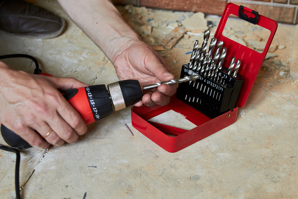 Manuál pro začátečníky: Co by měl každý začínající kutil vědět o vrtání