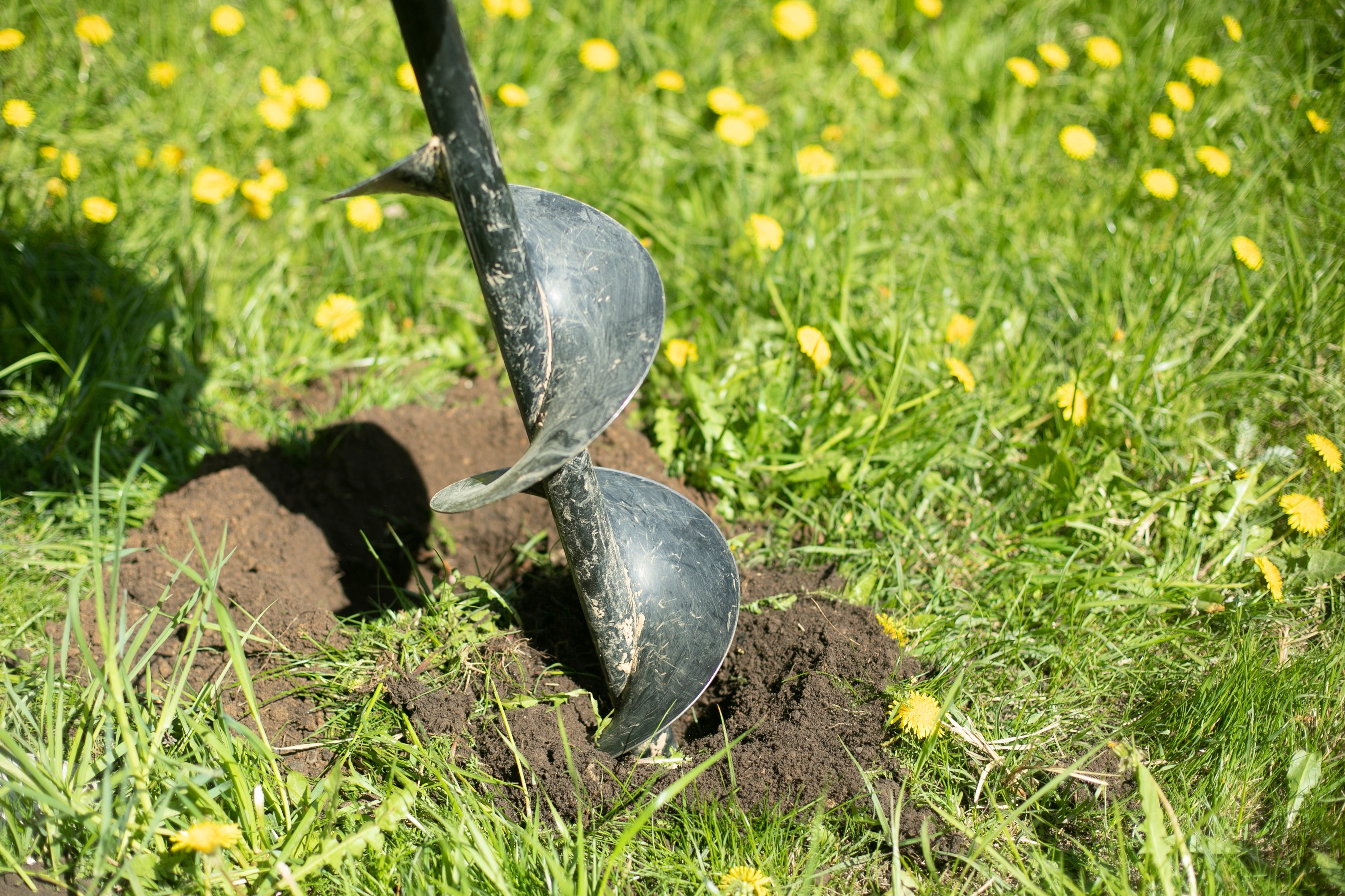 Jar je tu! Využite našich pomocníkov.