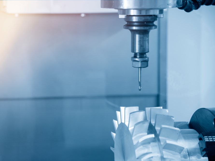 Vŕtajte malé otvory pomocou mikrovrtákov