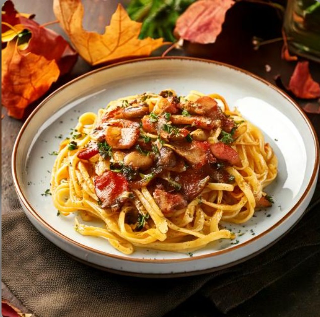 Bezlepkové těstoviny s houbami a pancettou