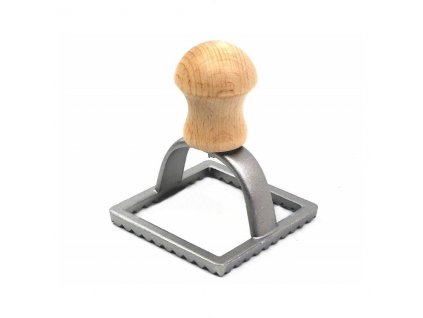Hranaté vykrajovátko na Ravioli 4 x 4 cm - Küchenprofi  RAVIOLI hranaté vykrajovátko, 4 x 4 cm - Küchenprofi