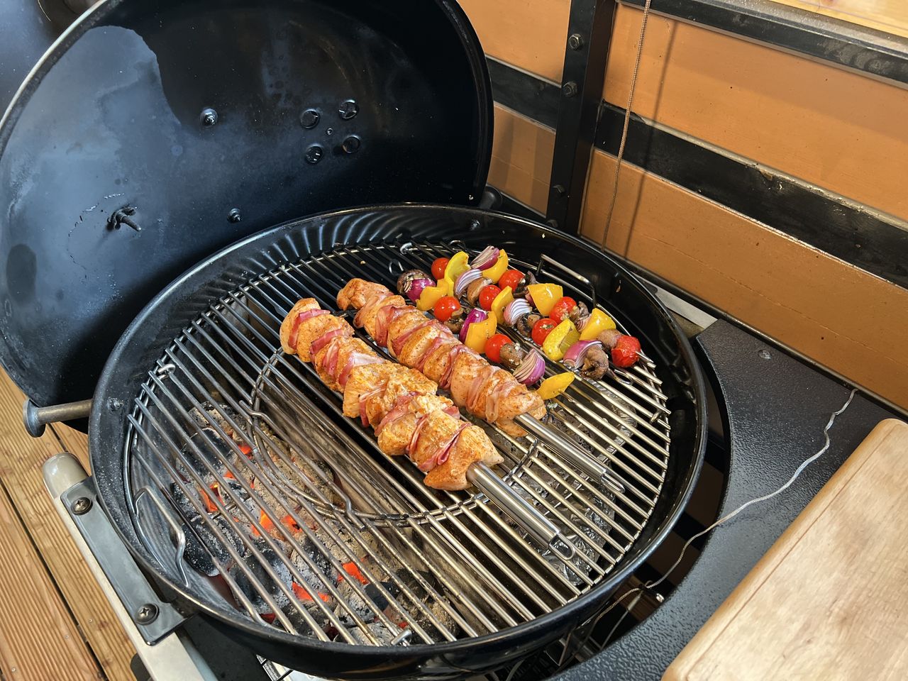 FIT recept: Krůtí a zeleninový špíz na grilu
