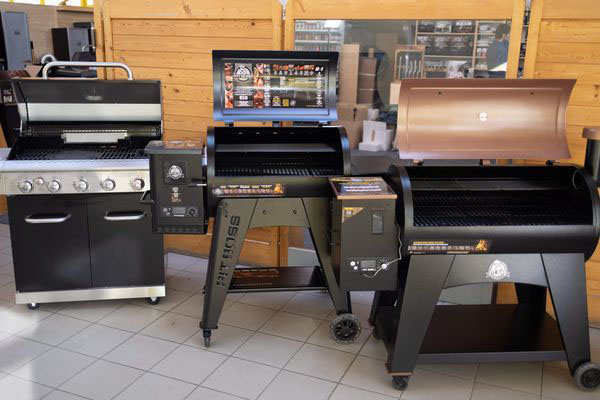 Proč koupit v roce 2023 zahradní gril?