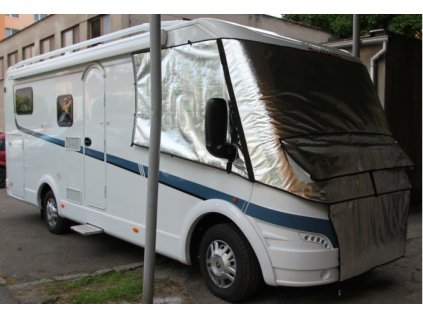 Izolační kabát Dethleffs Globebus s krytem chladiče www.všeprokaravan.cz