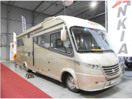 Frankia Platin (2016 / 2022) - půlkabát na skla www.vseprokaravan.cz