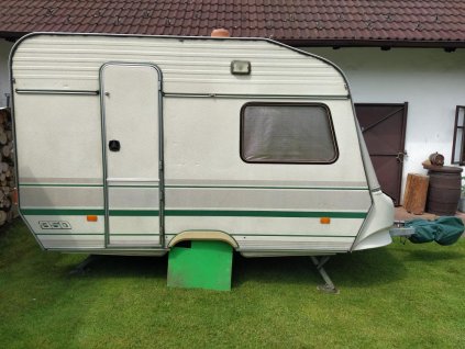 Krycí plachta na karavan Chateau 350, Polcover, www.vseprokaravan.cz
