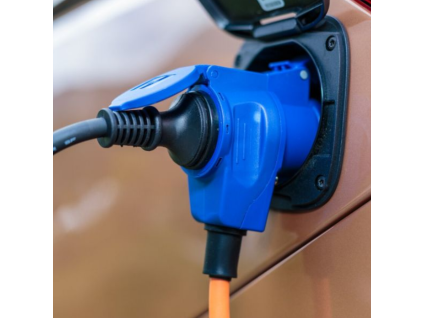Úhlový adaptérový kabel Schuko -> CEE, www.vseprokaravan.cz
