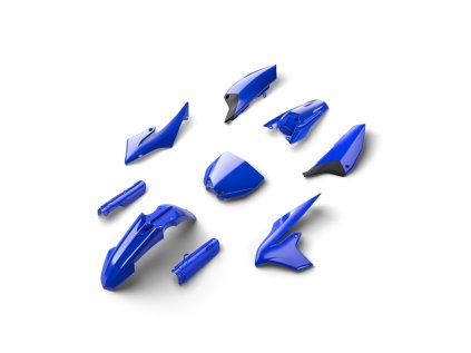 BR8 W003A 10 00 Full plastic parts kit EU Studio 001