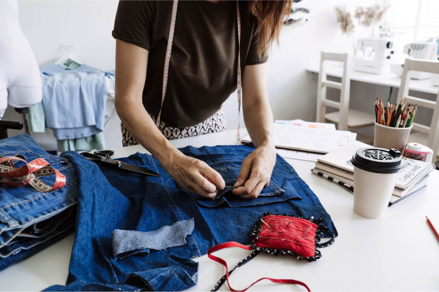 DIY: Jak ušít vlastní obleček pro psa krok za krokem