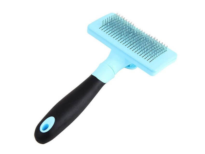 Vsepropejska Jay samočistící kartáč na vyčesávání pro psa | 18 cm Barva: Modrá