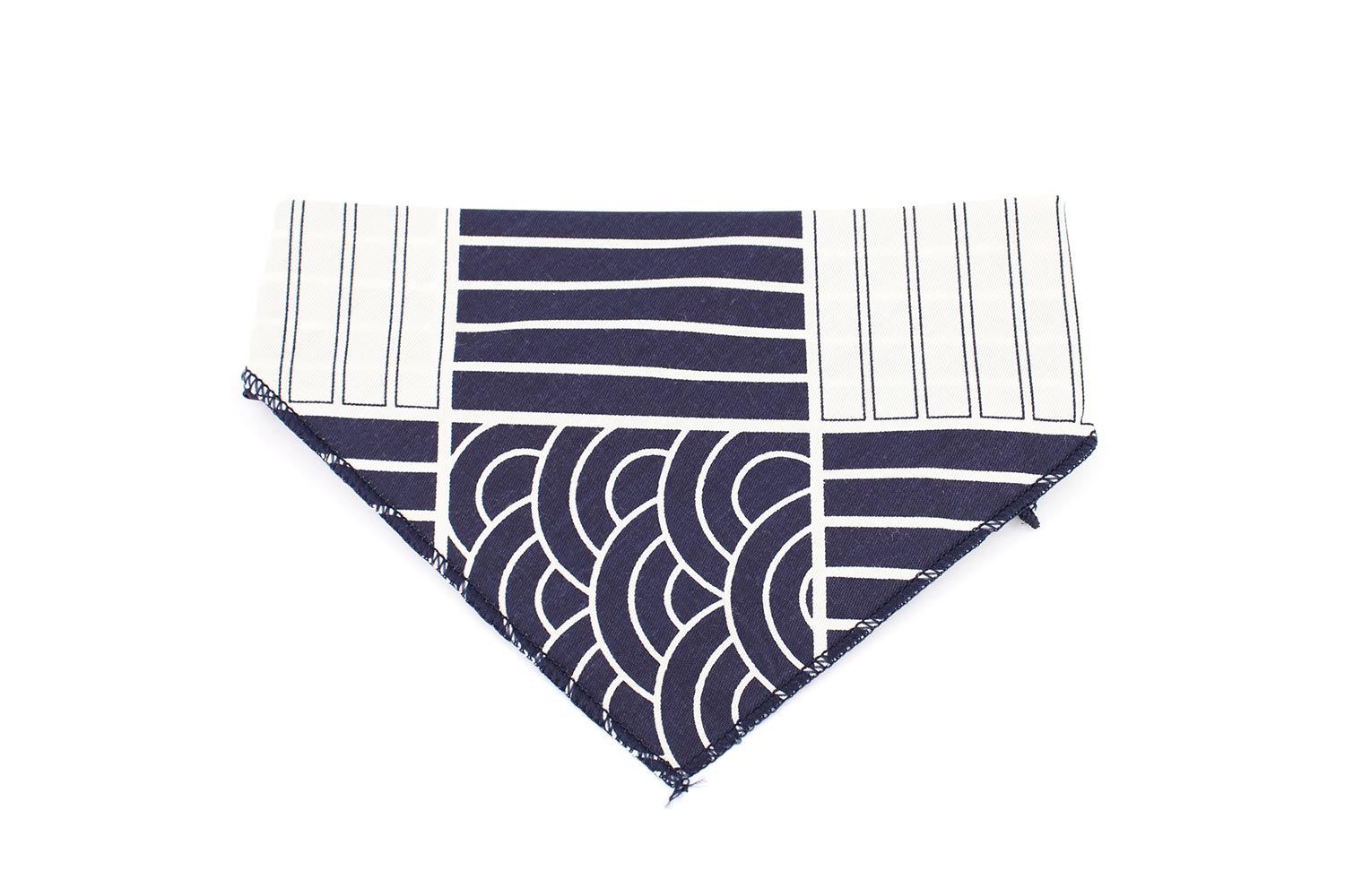 Levně Cali černo-bílý šátek pro psa Obvod krku: 30 - 57 cm
