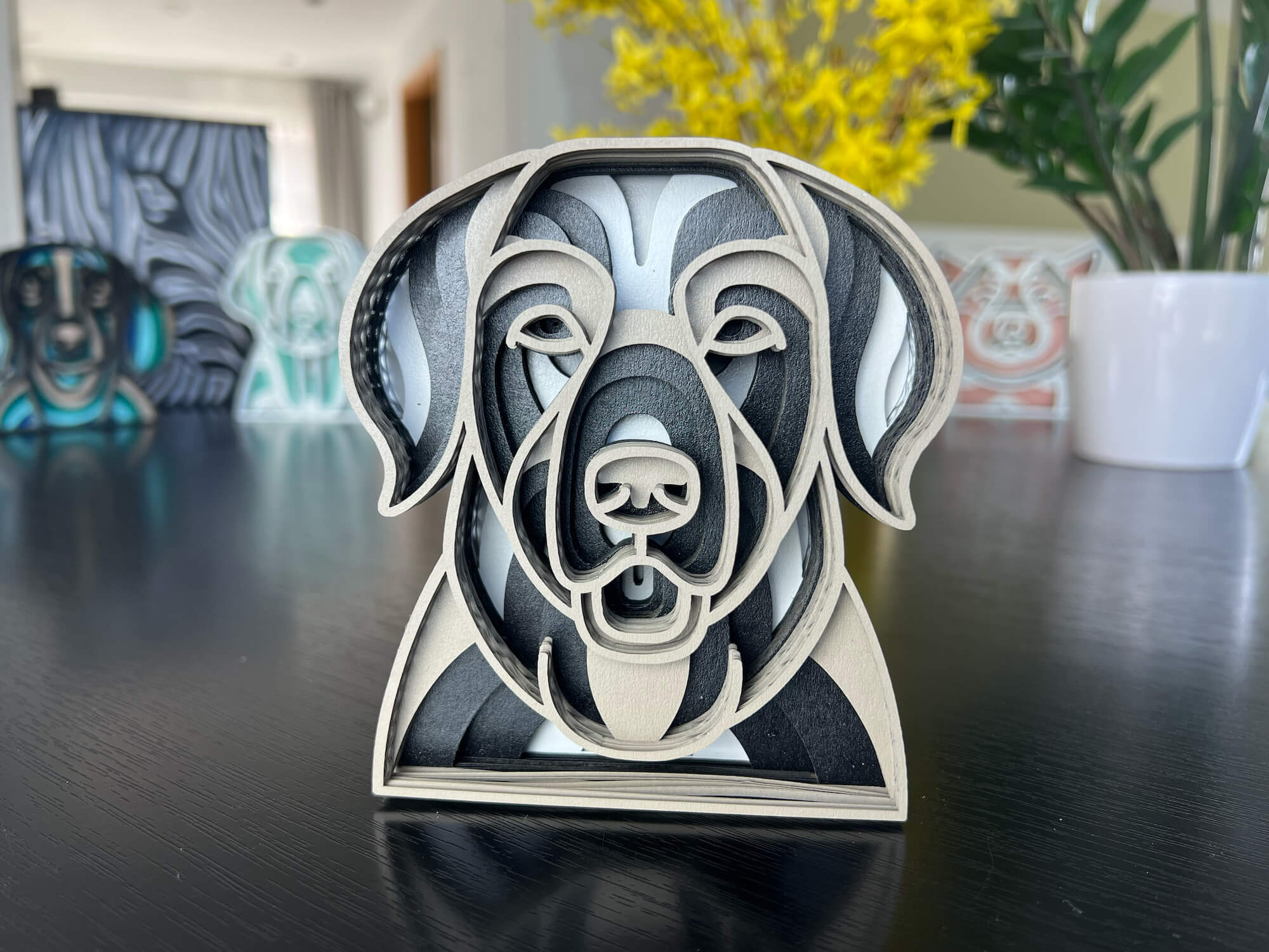 Vsepropejska Mandala Zlatý retrívr dekorace na stůl Barva: Béžová, Rozměr (cm): 12 x 11