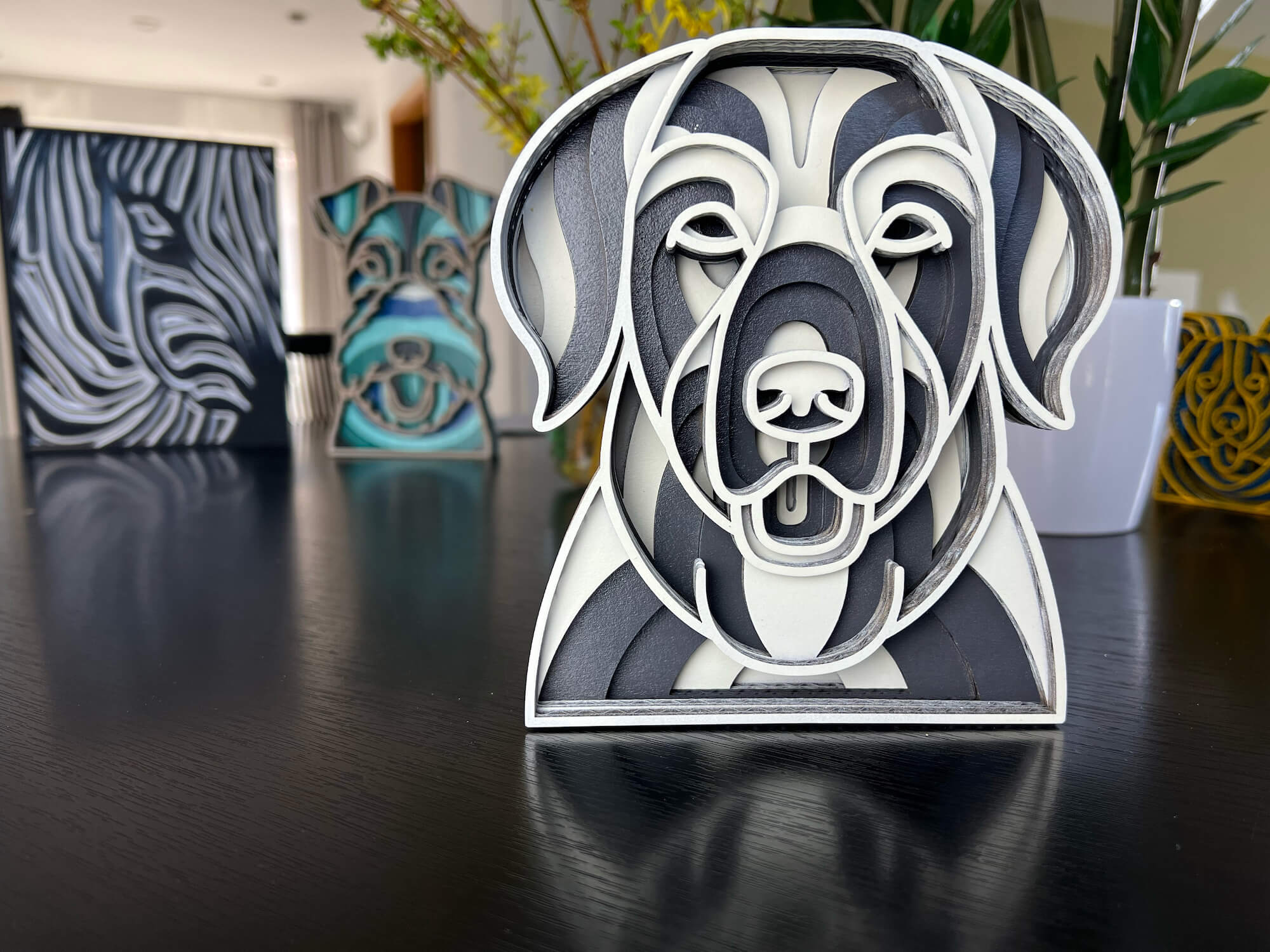 Vsepropejska Mandala Zlatý retrívr dekorace na stůl Barva: Bílá, Rozměr (cm): 17 x 15,5