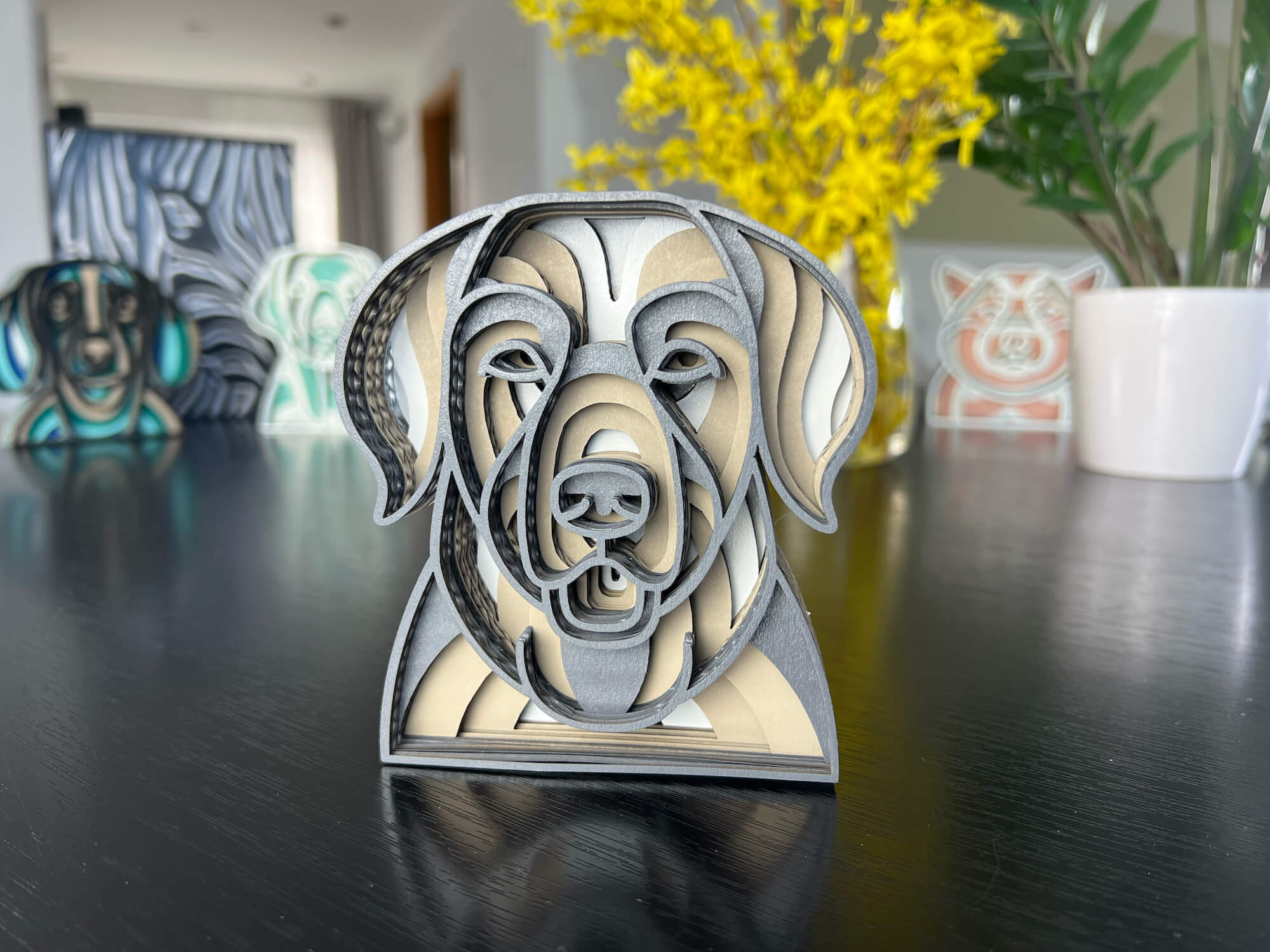 Vsepropejska Mandala Zlatý retrívr dekorace na stůl Barva: Vlastní barva, Rozměr (cm): 12 x 11, Druh: Dřevěná