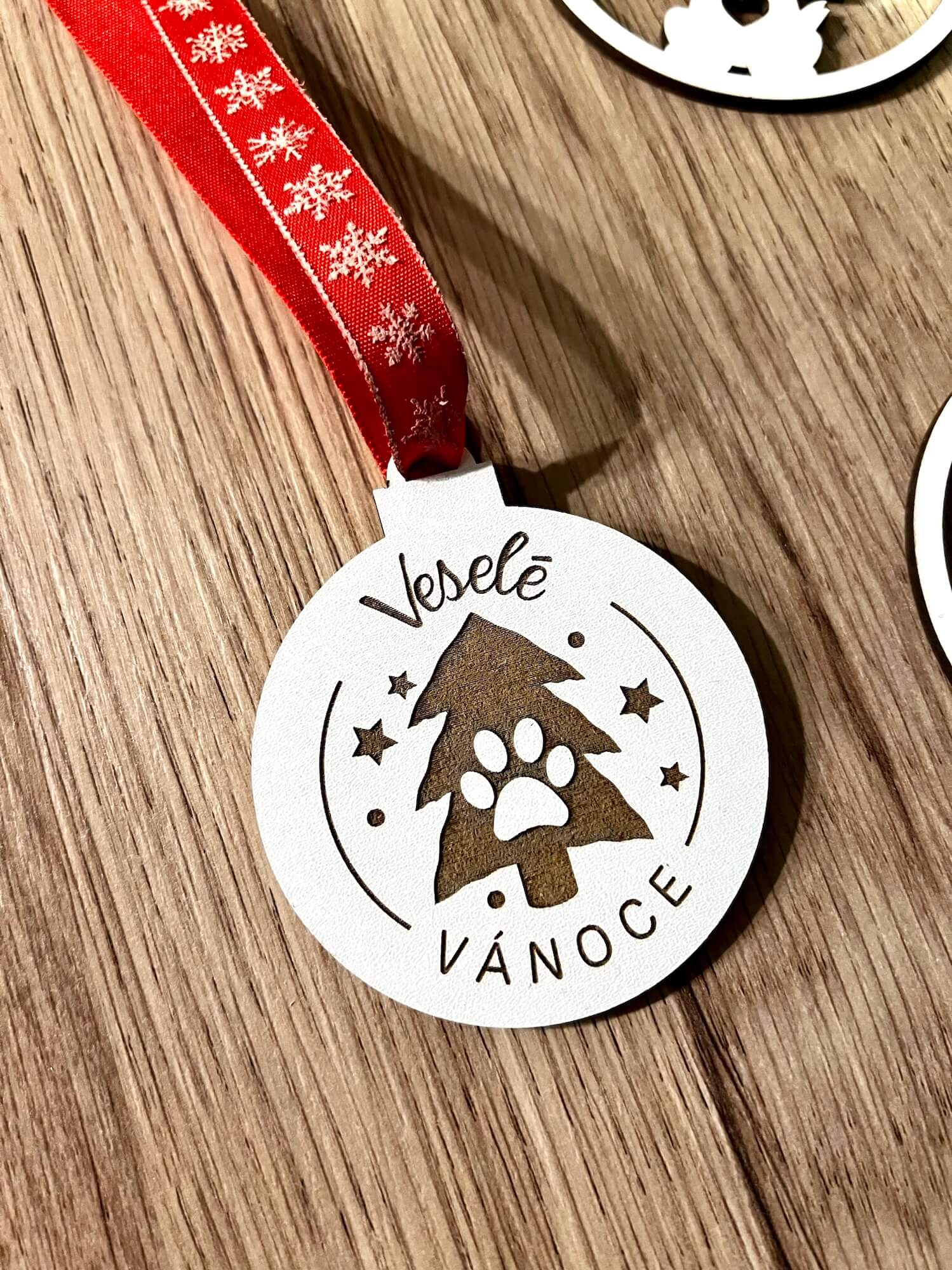 Vsepropejska Veselé Vánoce Vánoční pes ozdoba 7 Rozměr (cm): 6