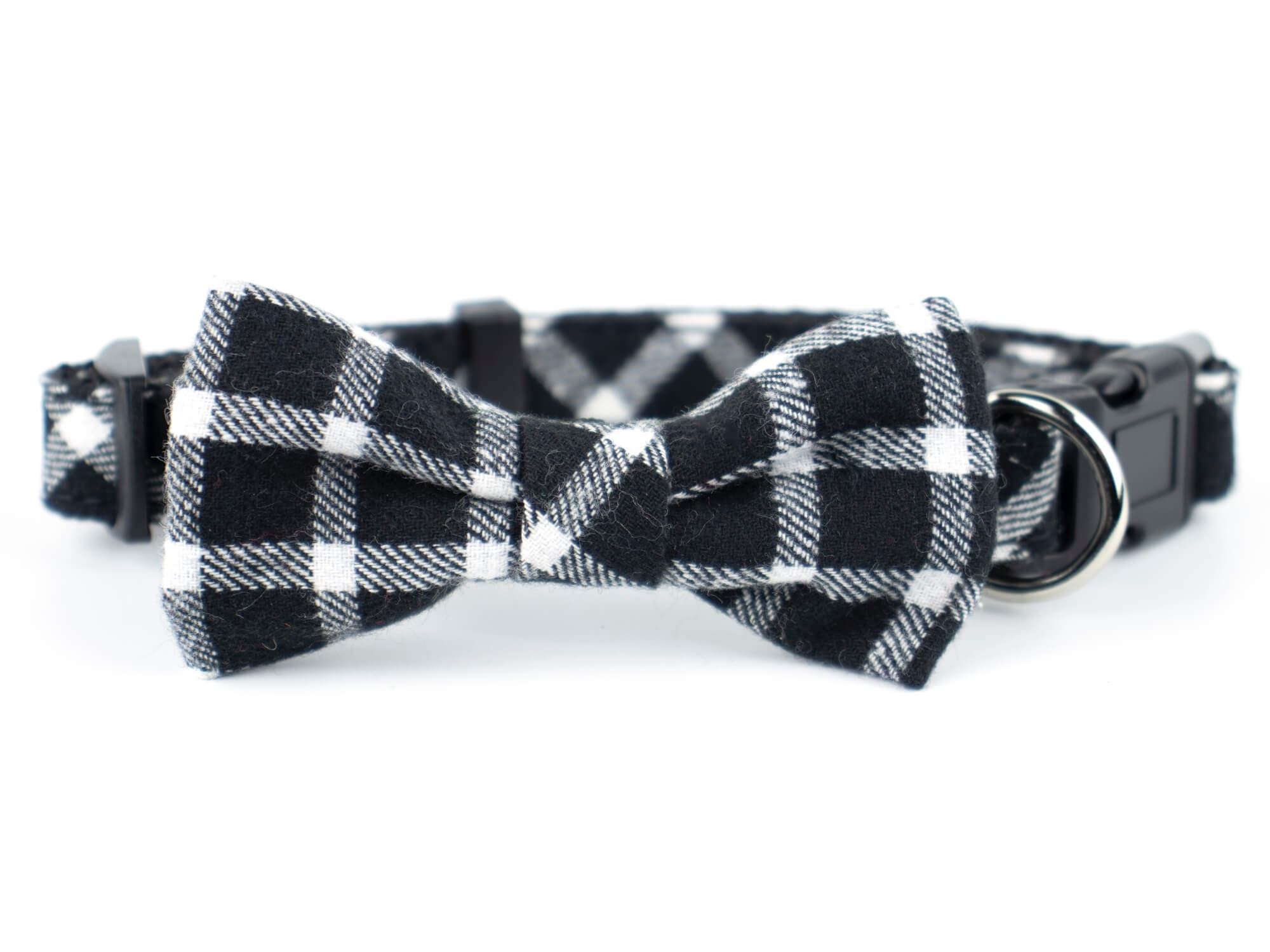 Vsepropejska Strike obojek s motýlkem pro psa | 20 - 36 cm Barva: Černá, Obvod krku: 20 - 32 cm