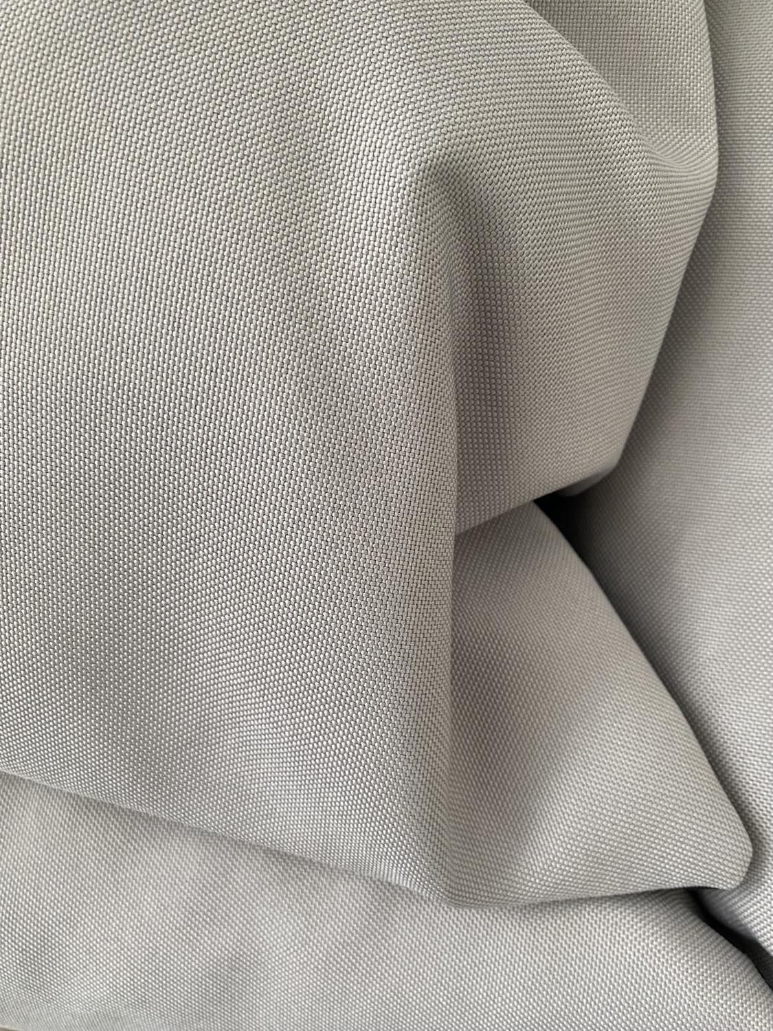 Vsepropejska Lux světle šedý pelech pro psa Rozměr (cm): 110 x 90