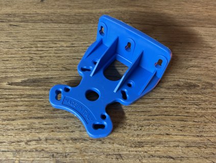 64D9AE78 BBCD 45CB BE69 3DD8190C4857