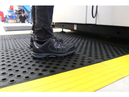 Fatigue-Lock Tile with holes 0,5x0,5m