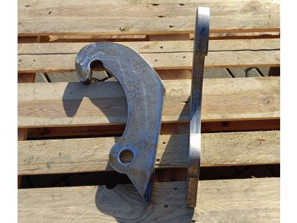 15935 mocowanie do l30 7