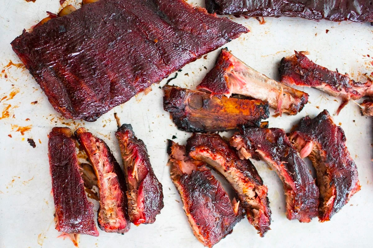 Bravčové rebierka s malinami a chipotle