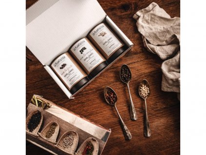 Darčeková sada Kampotské korenie čierne, červené a biele 3x50g