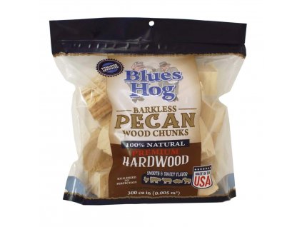 Drevené kúsky BBQ Barkless Pecan Wood 1,9kg Blues Hog